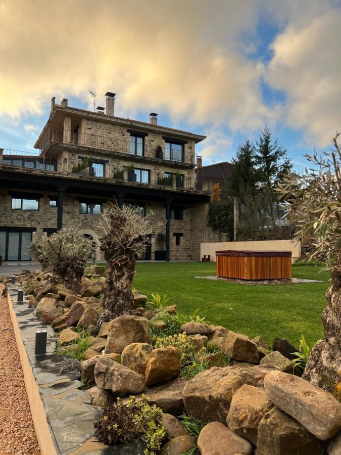 Duruelo Mountain Suites Дуруело-де-ла-Сьєрра Екстер'єр фото